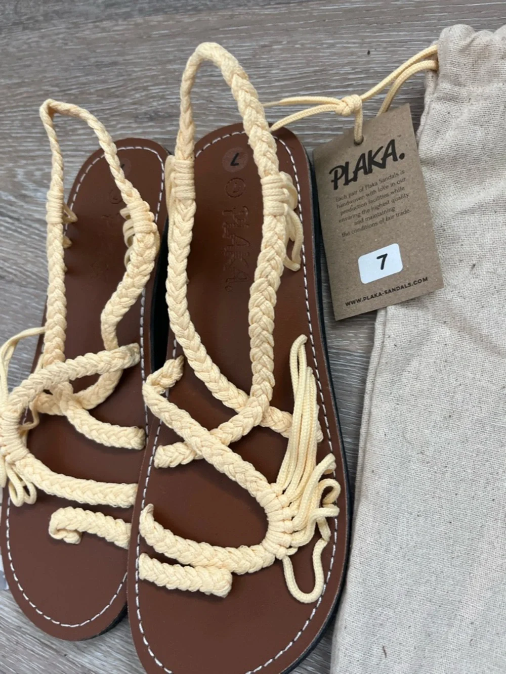 Plaka Woven Braided Sandals Women Size 7 Cream Strappy Flat Boho Comfort NWT - Picture 5 of 11